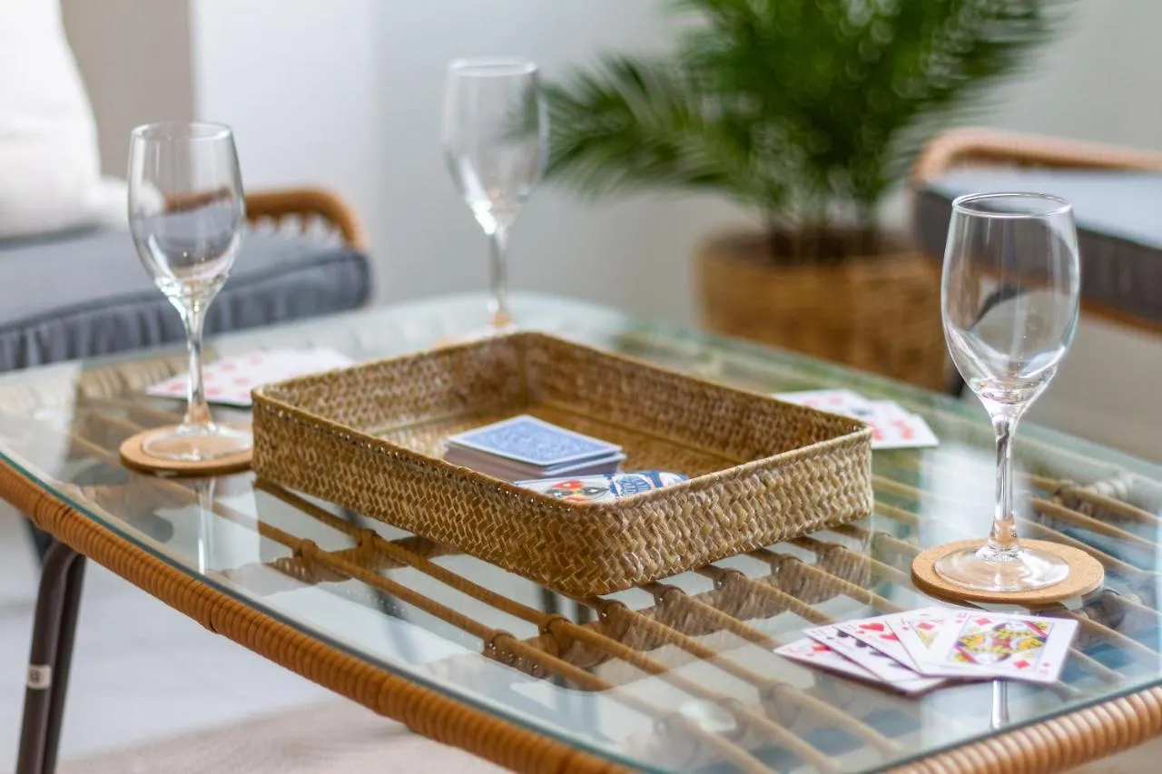 In The Heart Of It All: 2 Bed Cbd Townhouse Christchurch