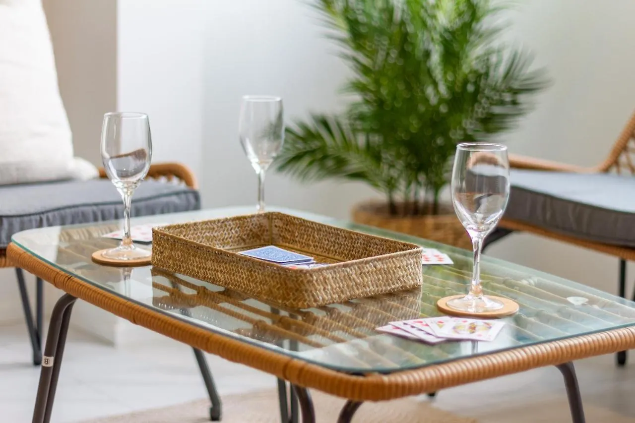 In The Heart Of It All: 2 Bed Cbd Townhouse Christchurch